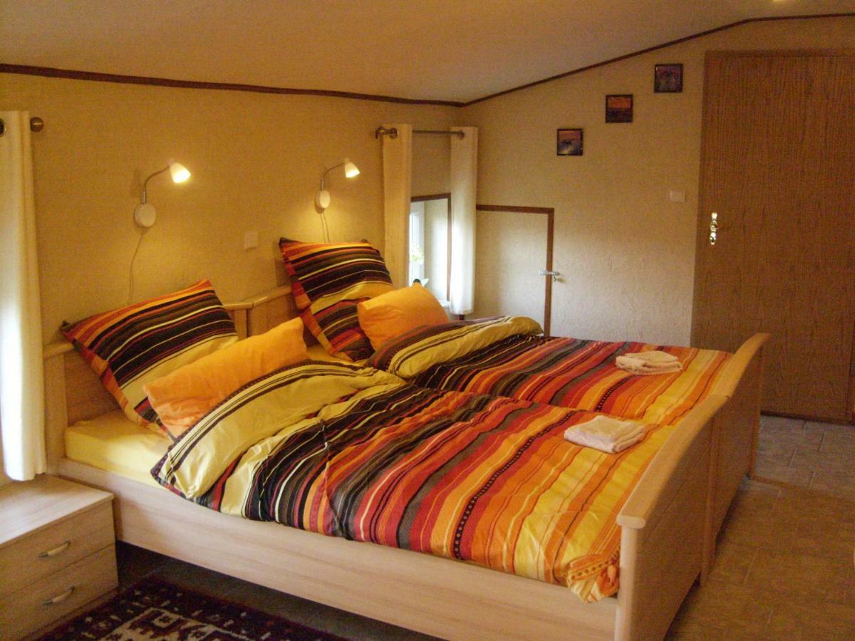 B & B Gross Methling Dargun ภายนอก รูปภาพ